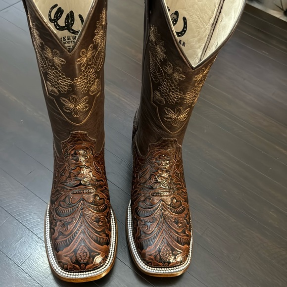 Women’s western boots - Picture 1 of 6